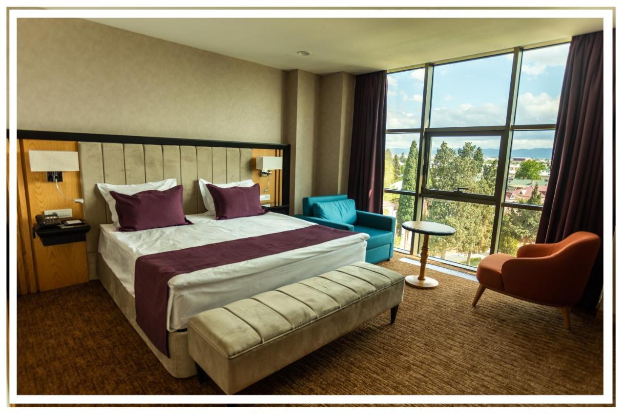 Premium Hotel Ganja Ngoại thất bức ảnh