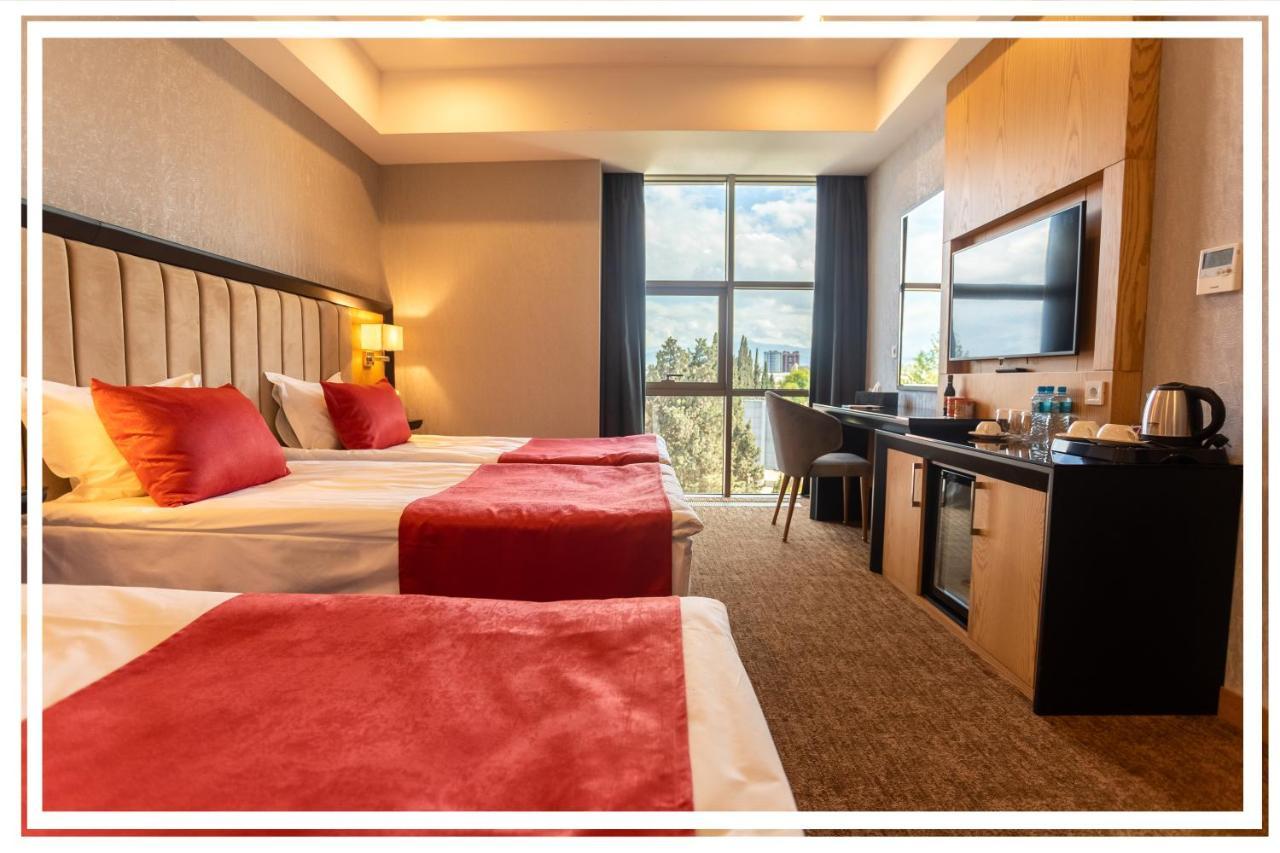 Premium Hotel Ganja Ngoại thất bức ảnh