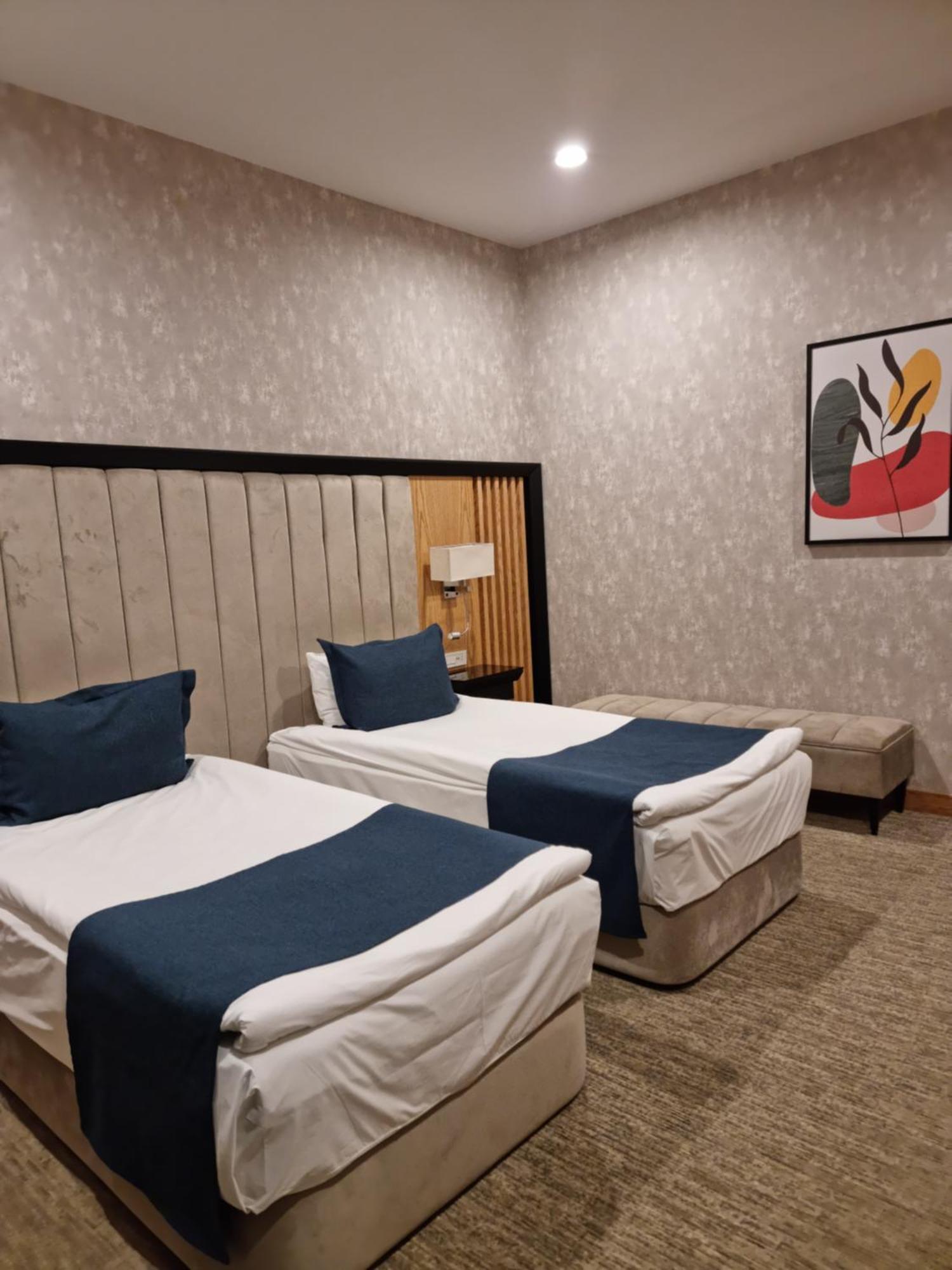 Premium Hotel Ganja Ngoại thất bức ảnh